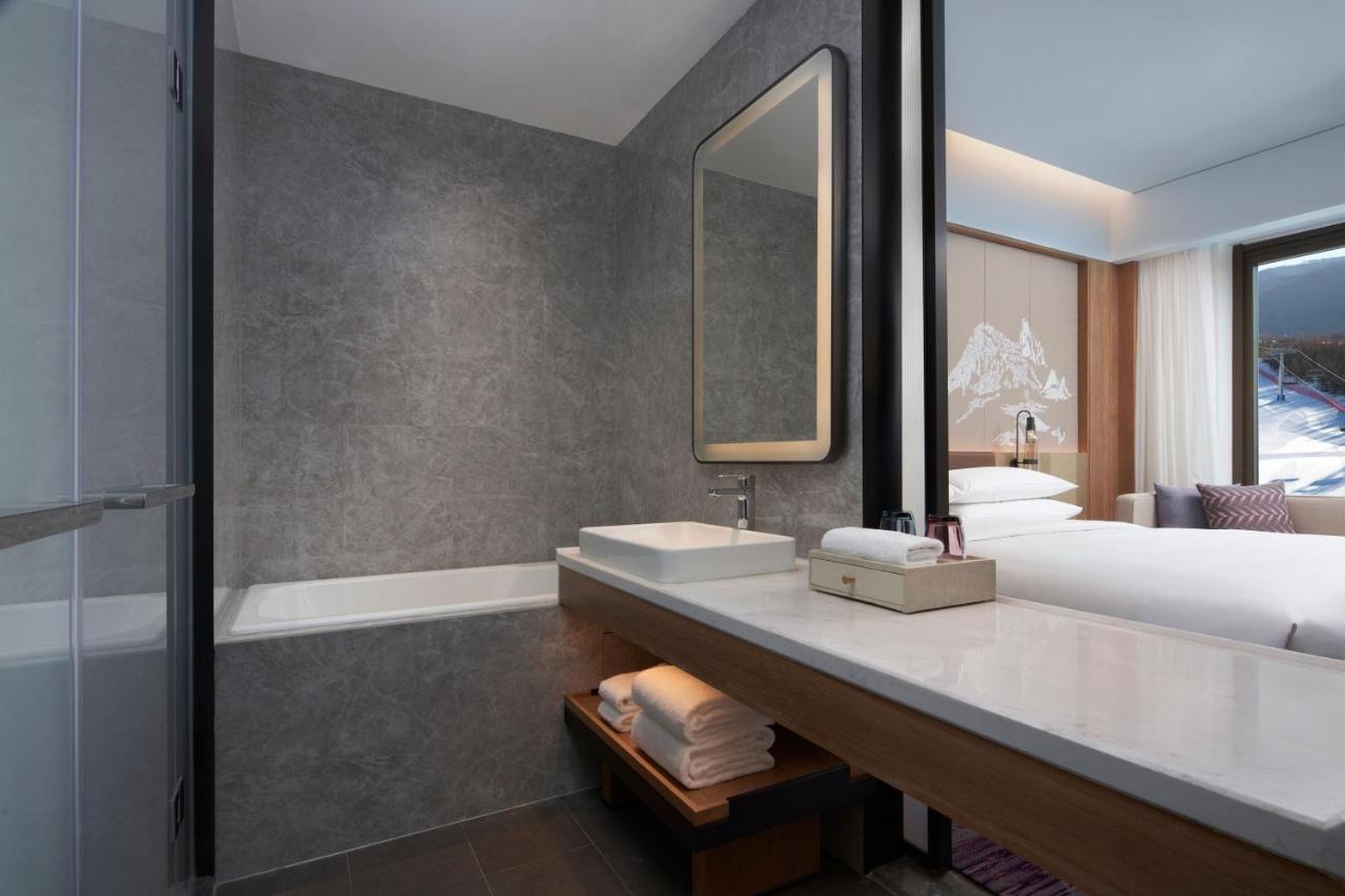 Hotel Courtyard By Marriott Chongli Zhangjiakou Esterno foto